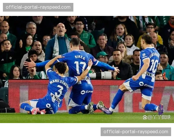 保级关键战：塞尔塔3-2阿拉维斯，阿斯帕斯补时绝杀