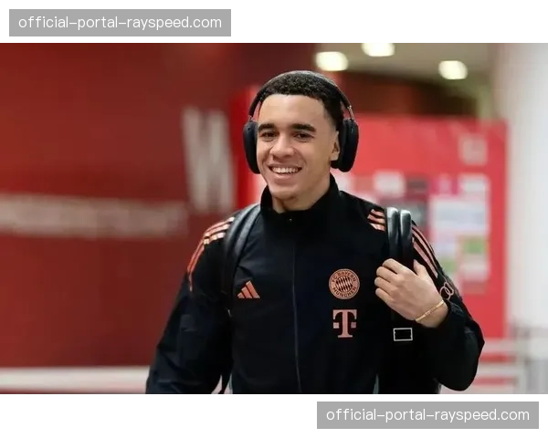 独家专访穆夏拉：谈在拜仁的成长与德国队世界杯征程