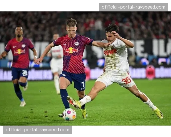 莱比锡2-2霍芬海姆，争四形势混乱，中场拦截数据持平